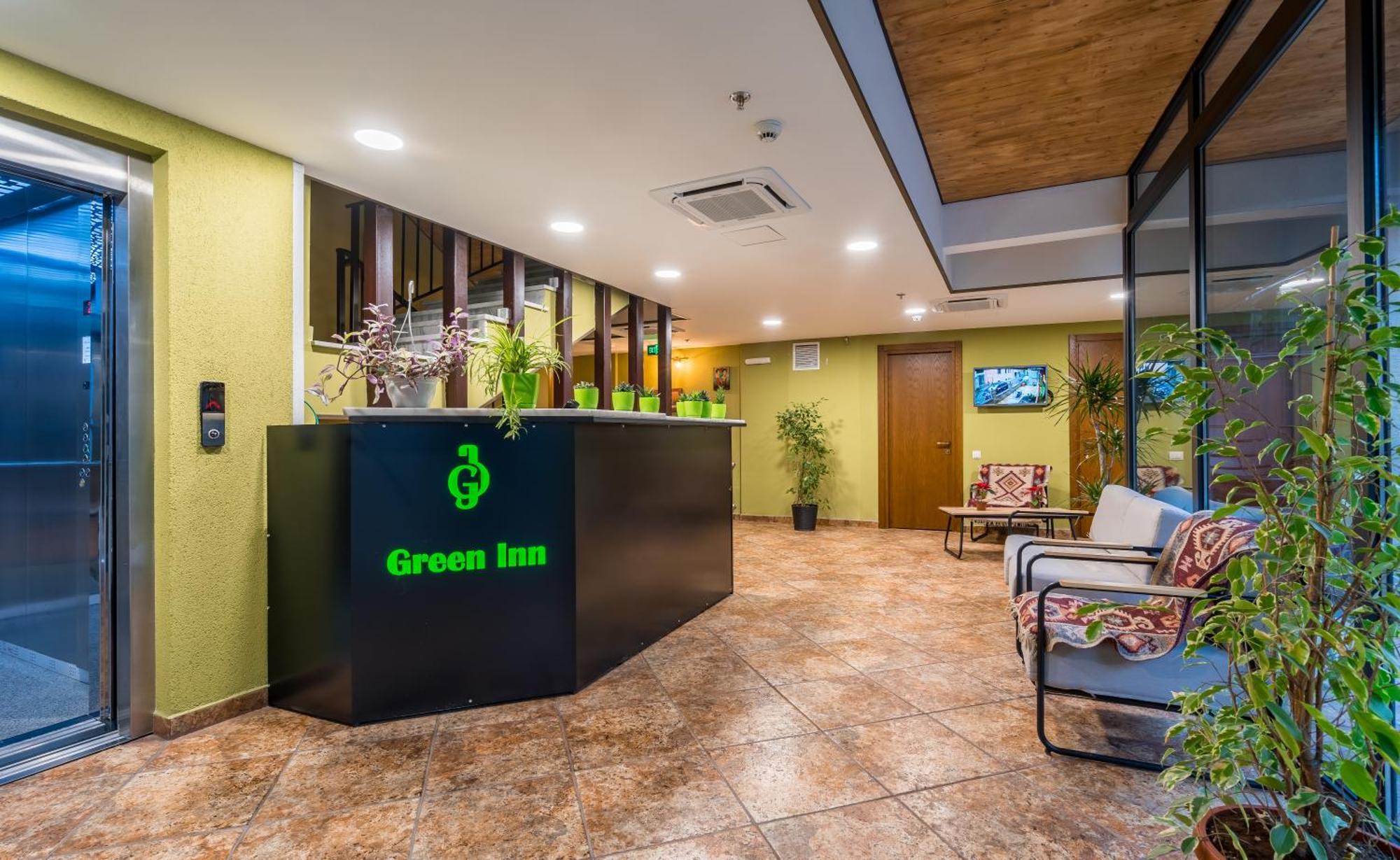 Green Inn Hotel Тбилиси Екстериор снимка